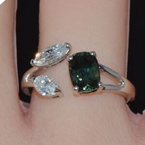 GIA NATURAL 2.10CTS VS F DIAMOND UNHEATED BLUISH GREEN SAPPHIRE 18K GOLD RING